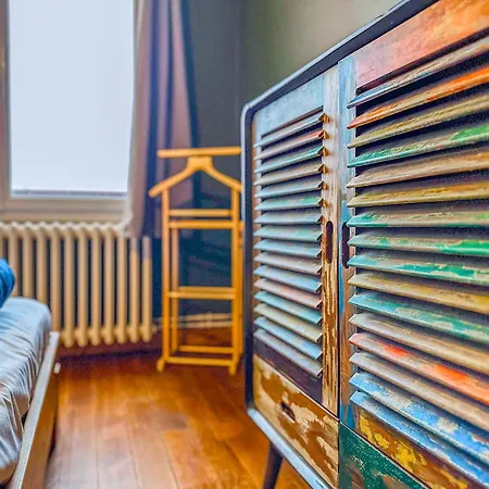3 Elegant Et Lumineux Apartment